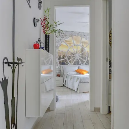 Apartment Delizioso Attico Con Terrazzo